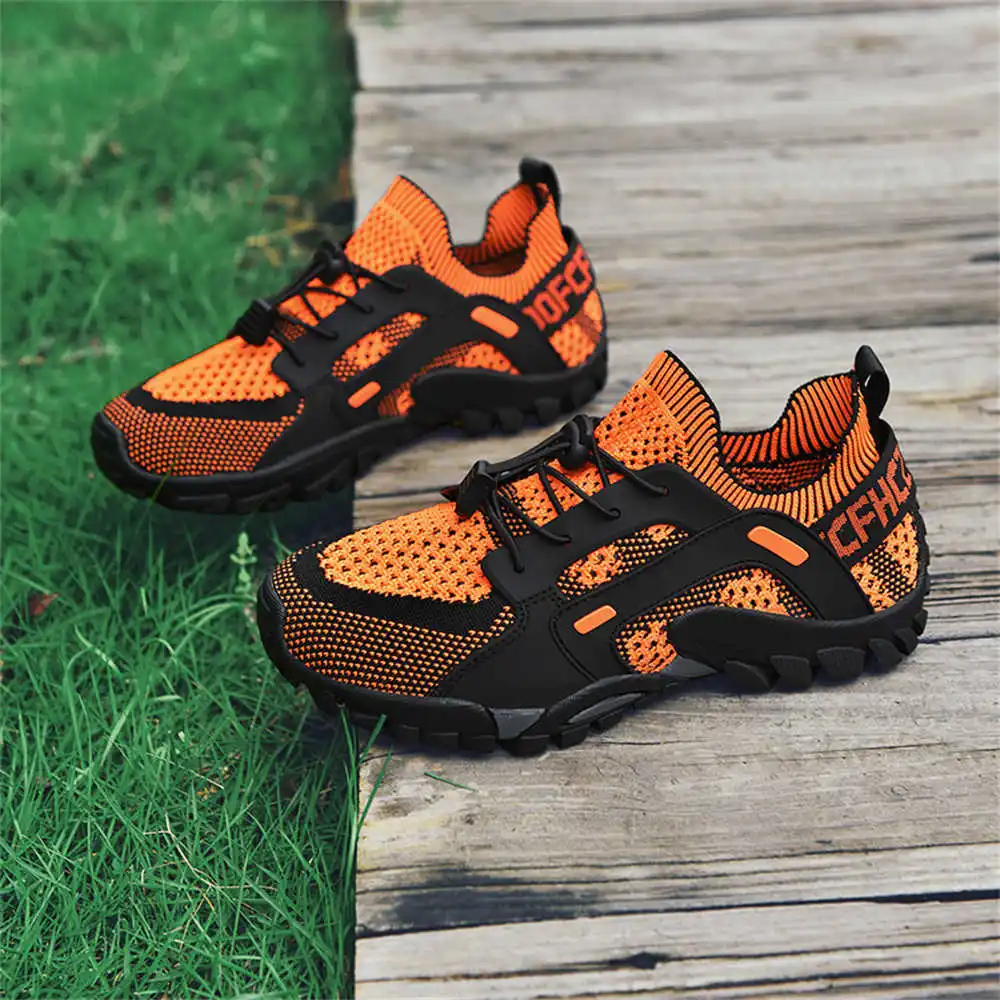 Taglia 43 taglia 40 scarpe da  - Indoor Sport And Outdoor Sports recensione e prezzo