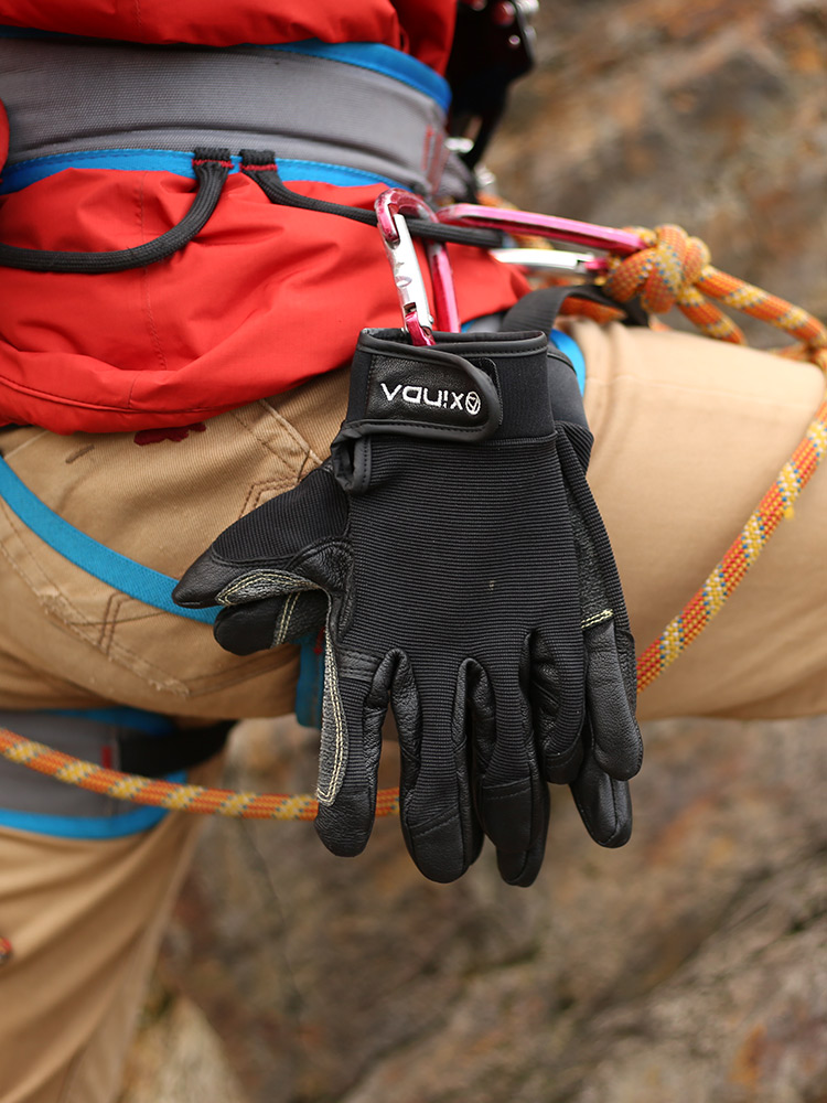 Guanti da esterno Downhill Tro - Outdoor Sport Gloves recensione e prezzo